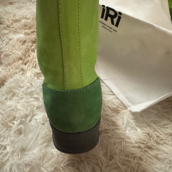 IRI Stylish Green Lace-Up Boots. - Picture 4 of 5